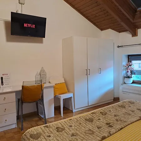 Apartment Grande Al Ponte. Situato Vicino All'ospedale, Al Parco E Al Centro Citta *