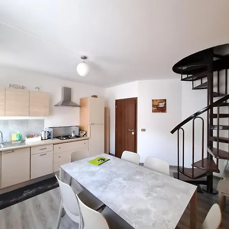 Grande Al Ponte. Situato Vicino All'ospedale, Al Parco E Al Centro Citta Apartment *